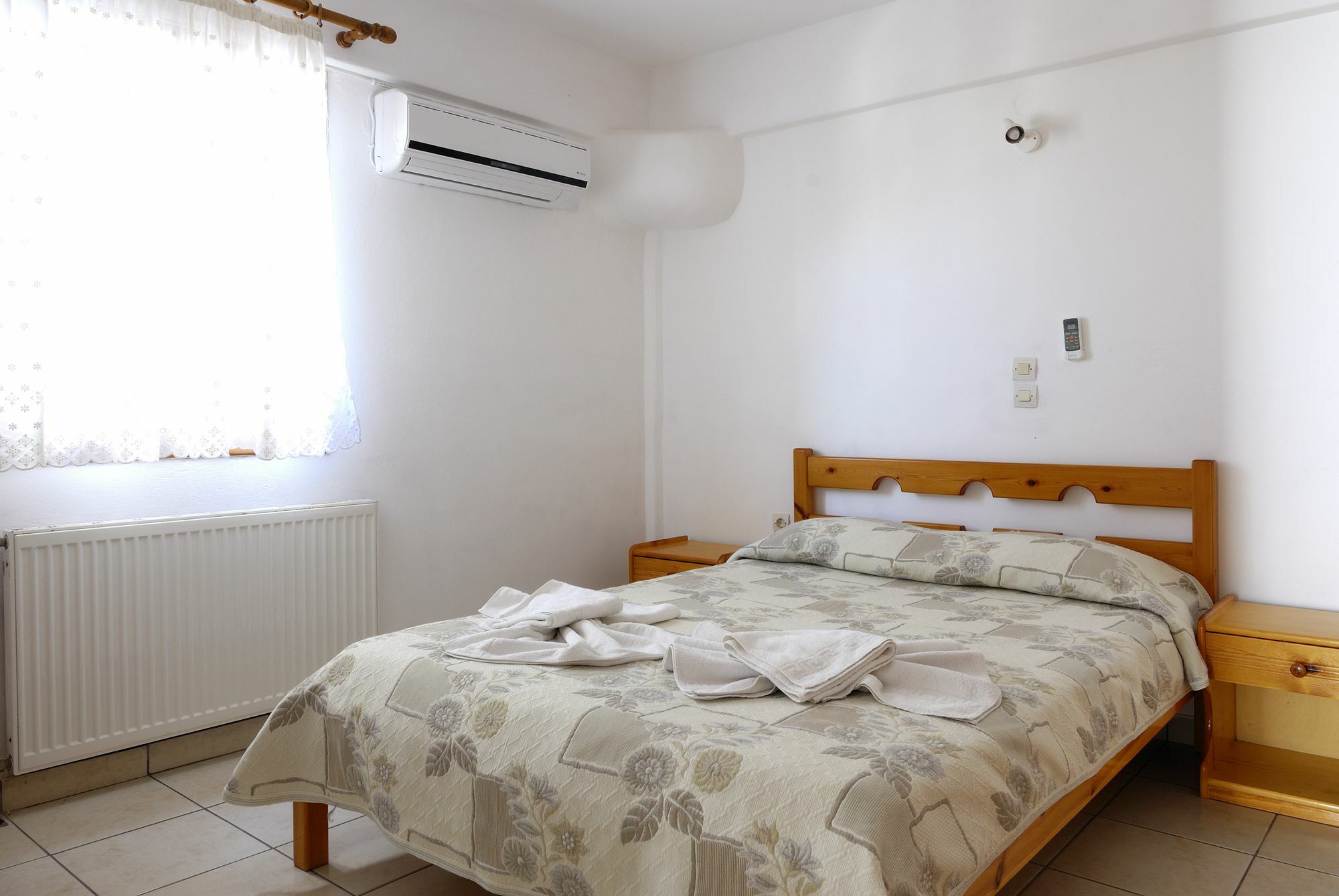 La Celestina Apartments Náousa Eksteriør billede